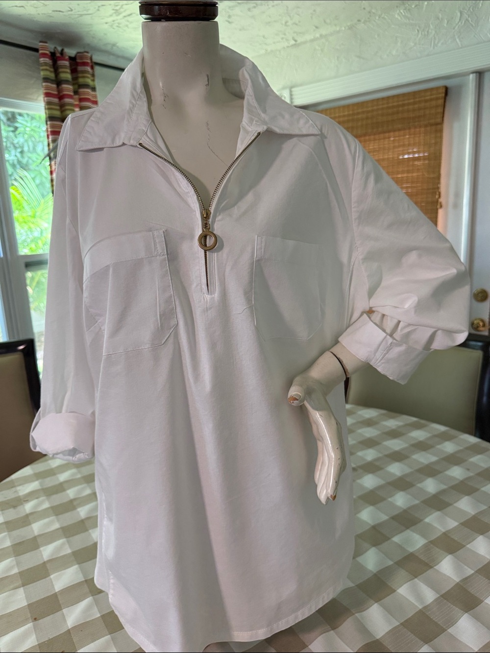 Coral Bay White Zip-Pull Tunic with Chest Pockets